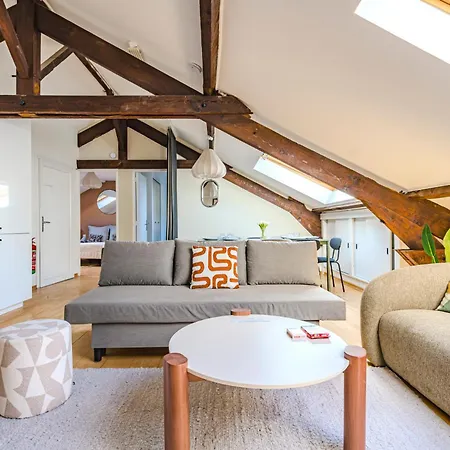 La Taniere - 3 - Centre Apartment *