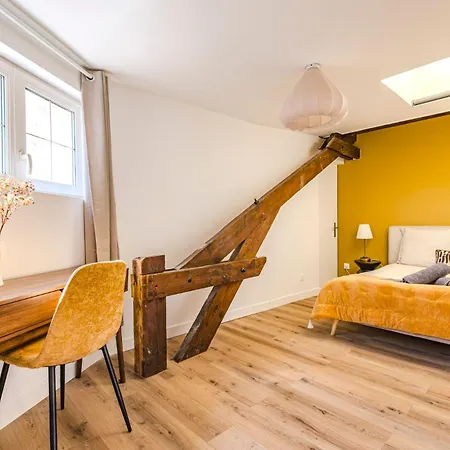 La Taniere - 3 - Centre Apartment *
